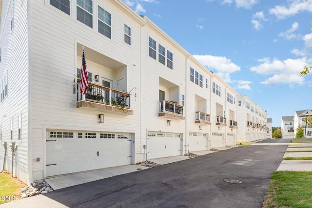 8512 Silsbee Drive, Raleigh, NC 27613