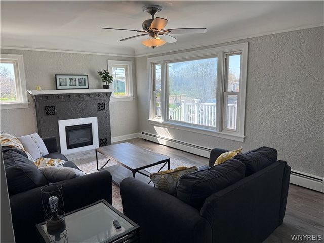5957 Military Road, Lewiston, NY 14092