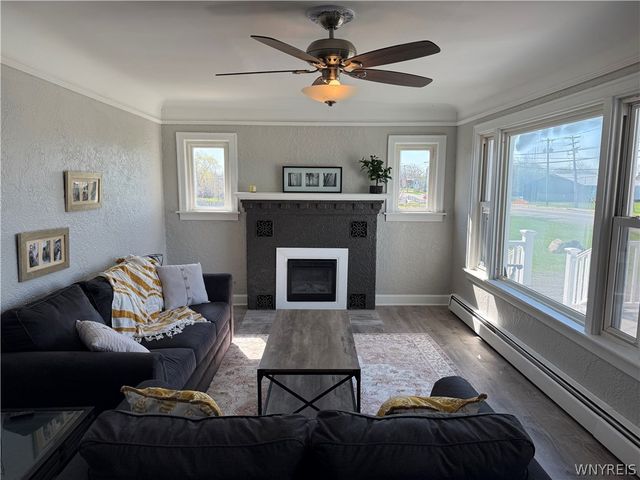 5957 Military Road, Lewiston, NY 14092