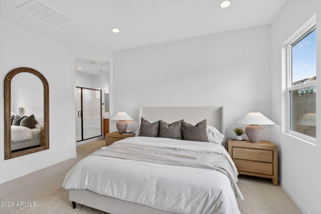 3651 E CONSTANCE Way, Phoenix, AZ 85042