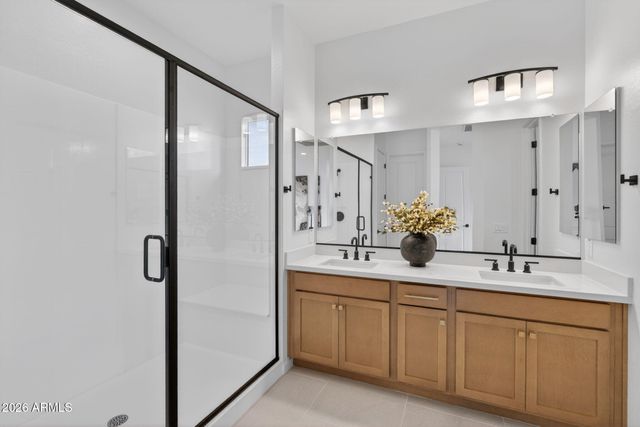 3651 E CONSTANCE Way, Phoenix, AZ 85042