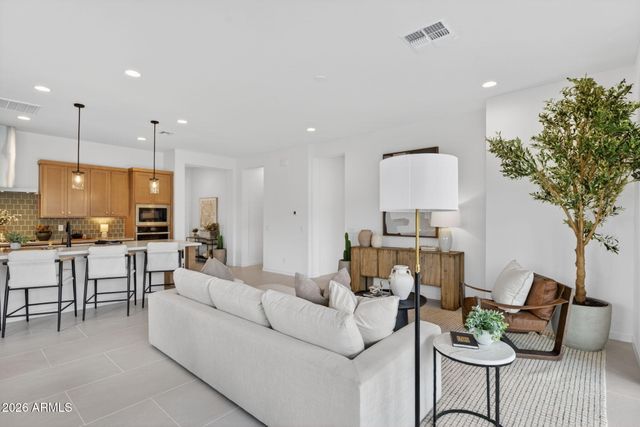 3651 E CONSTANCE Way, Phoenix, AZ 85042