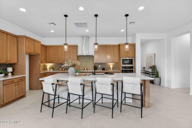 3651 E CONSTANCE Way, Phoenix, AZ 85042