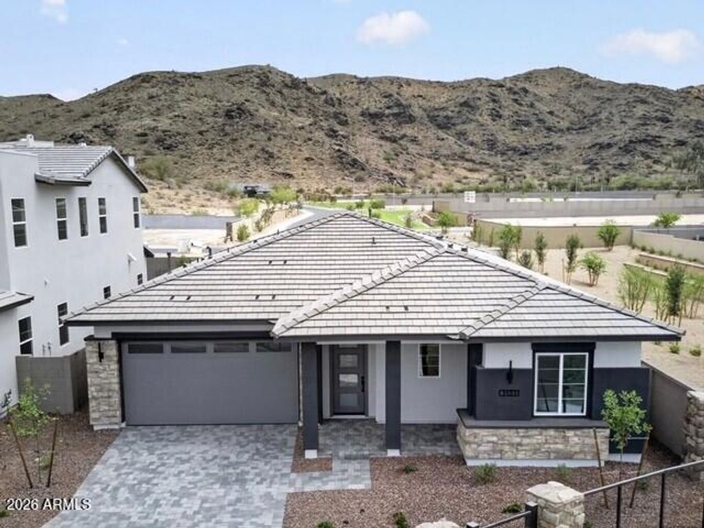 3651 E CONSTANCE Way, Phoenix, AZ 85042