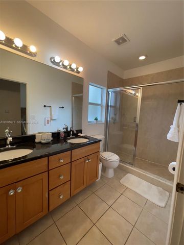 3450 NW 17th Ter 3450, Oakland Park, FL 33309