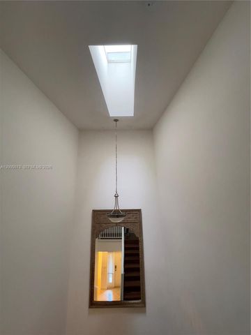 3450 NW 17th Ter 3450, Oakland Park, FL 33309