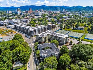 64 Clingman Avenue 101, Asheville, NC 28801