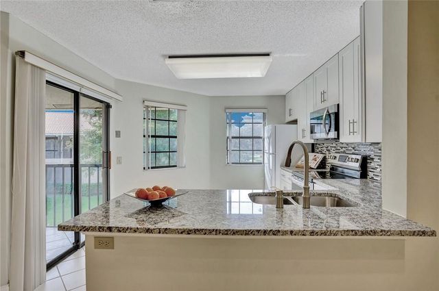 6698 Montego Bay Boulevard D, Boca Raton, FL 33433