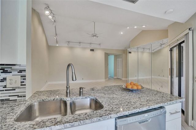 6698 Montego Bay Boulevard D, Boca Raton, FL 33433