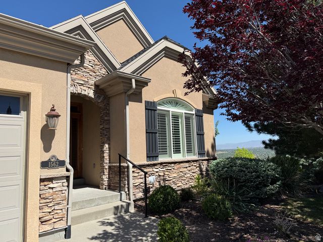 1562 E FAIRWAY RIDGE RD, Draper, UT 84020
