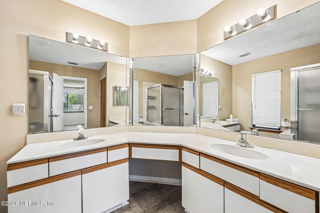 4849 DOVETREE Lane, Jacksonville, FL 32225
