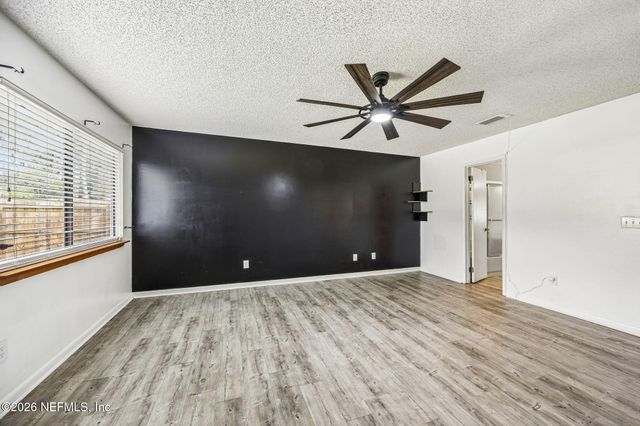 4849 DOVETREE Lane, Jacksonville, FL 32225