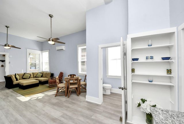 1805 39th Street, Galveston, TX 77550