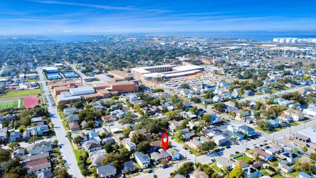 1805 39th Street, Galveston, TX 77550