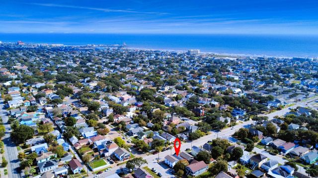 1805 39th Street, Galveston, TX 77550