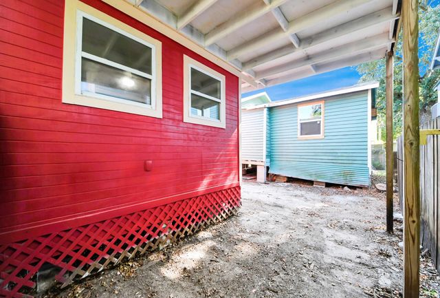 1805 39th Street, Galveston, TX 77550