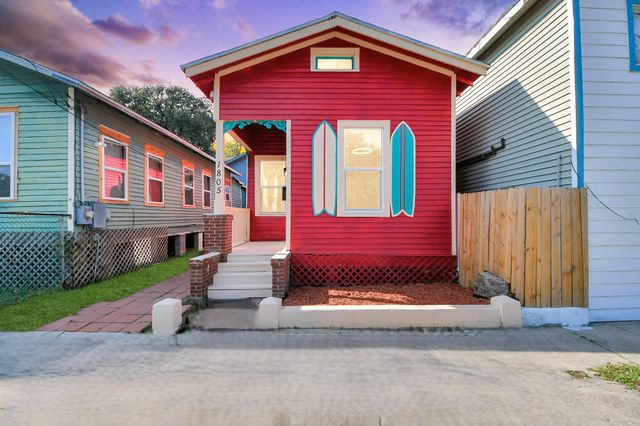 1805 39th Street, Galveston, TX 77550