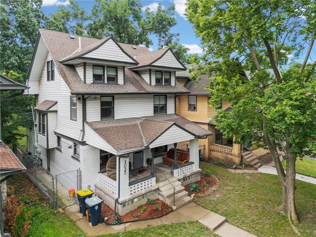 3027 Charlotte Street, Kansas City, MO 64109