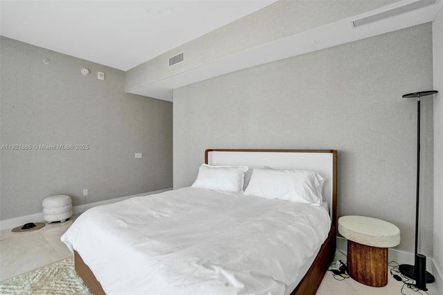 18975 Collins Ave 5205, Sunny Isles Beach, FL 33160