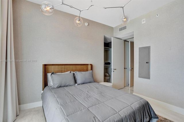 18975 Collins Ave 5205, Sunny Isles Beach, FL 33160