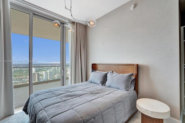 18975 Collins Ave 5205, Sunny Isles Beach, FL 33160