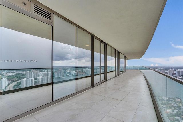 18975 Collins Ave 5205, Sunny Isles Beach, FL 33160