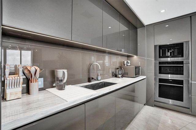 18975 Collins Ave 5205, Sunny Isles Beach, FL 33160