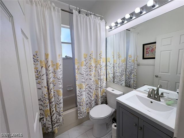 4775 8th ST NE, Naples, FL 34120