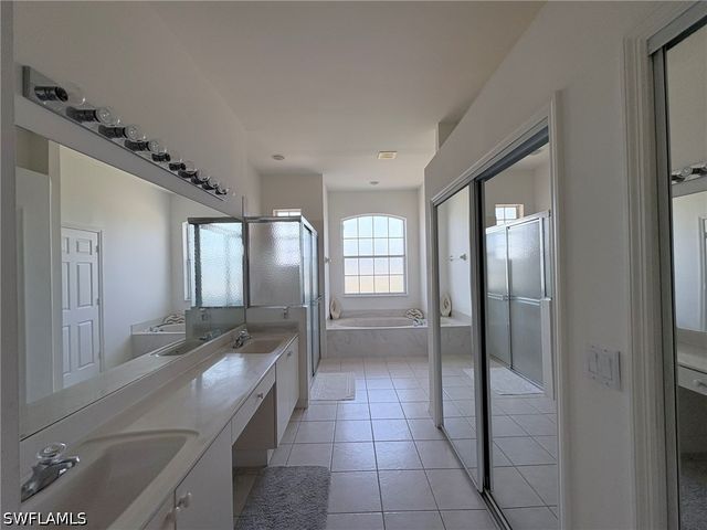 4775 8th ST NE, Naples, FL 34120