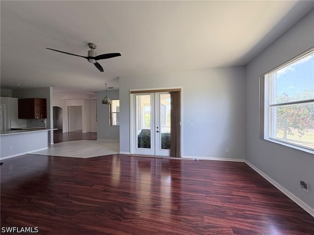 4775 8th ST NE, Naples, FL 34120