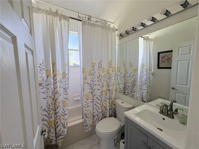 4775 8th ST NE, Naples, FL 34120