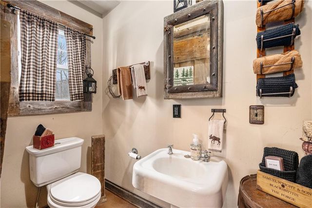 15335 HH Highway, Platte City, MO 64079