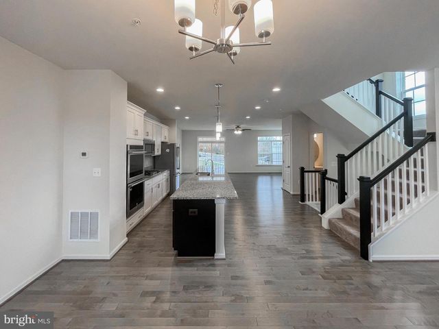 15501 NEWTONMORE LN, Upper Marlboro, MD 20774