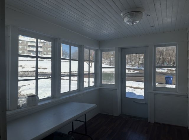 747 1st Avenue, Clinton, IA 52732