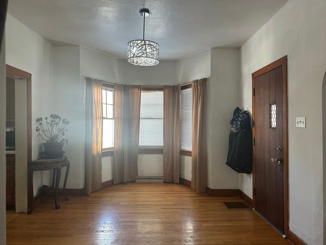 747 1st Avenue, Clinton, IA 52732