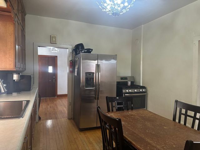 747 1st Avenue, Clinton, IA 52732