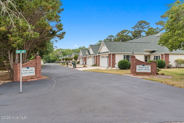 404 Sunset Oaks Lane, Sunset Beach, NC 28468