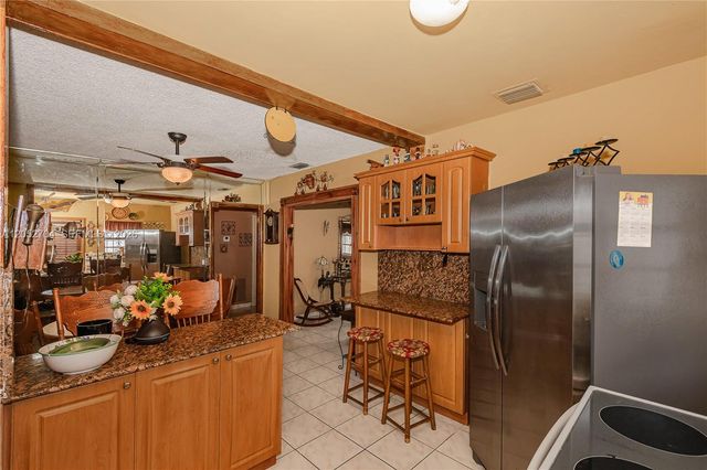 225 E 43rd St, Hialeah, FL 33013