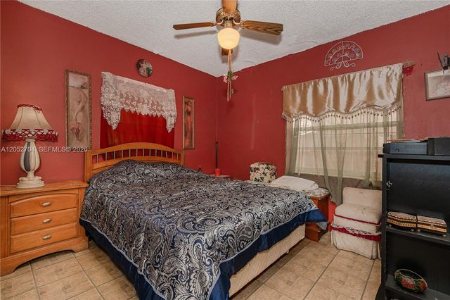225 E 43rd St, Hialeah, FL 33013