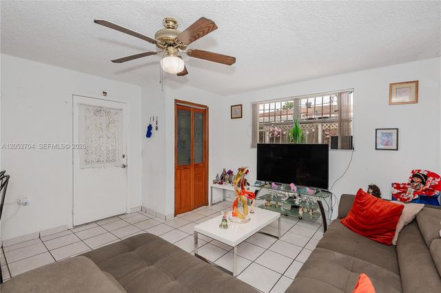 225 E 43rd St, Hialeah, FL 33013