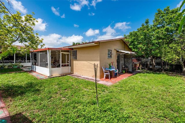 225 E 43rd St, Hialeah, FL 33013
