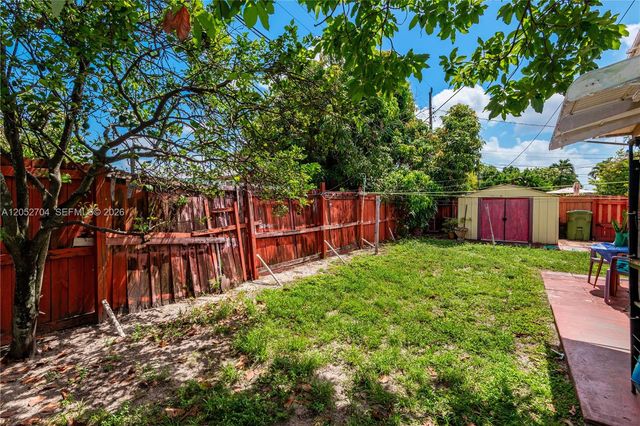 225 E 43rd St, Hialeah, FL 33013