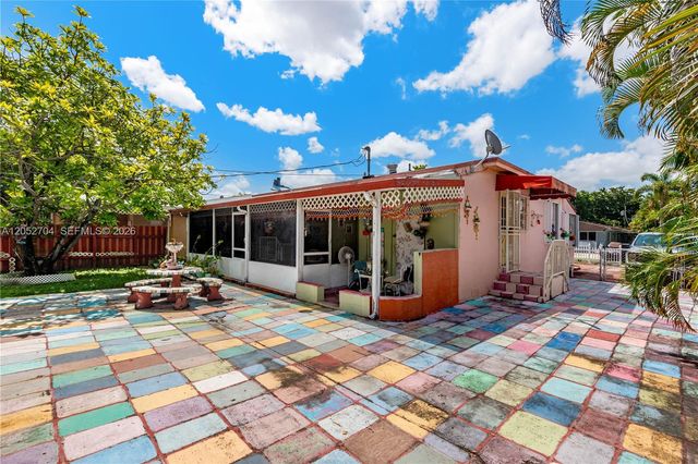 225 E 43rd St, Hialeah, FL 33013