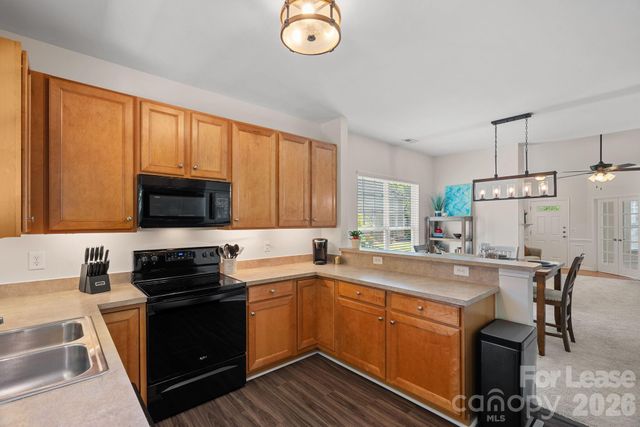 1626 Hammond Drive, Matthews, NC 28104