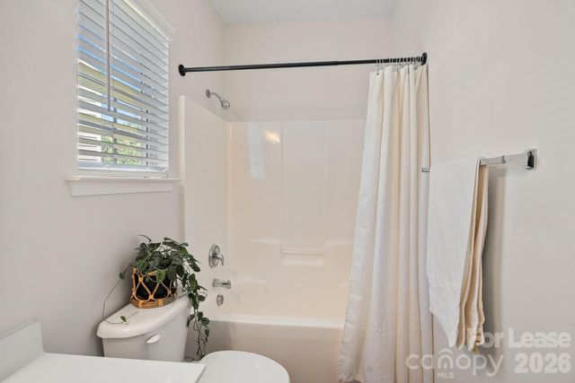 1626 Hammond Drive, Matthews, NC 28104