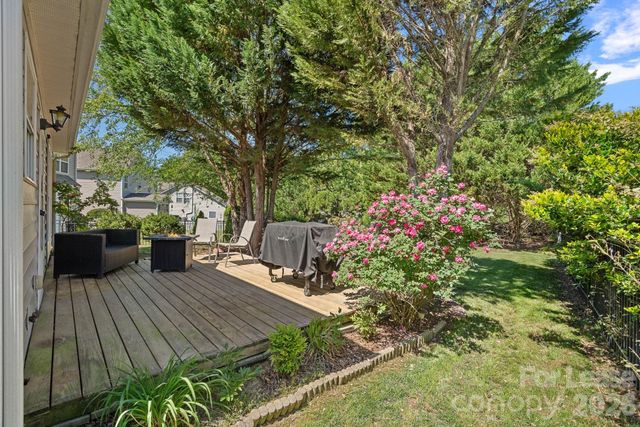 1626 Hammond Drive, Matthews, NC 28104