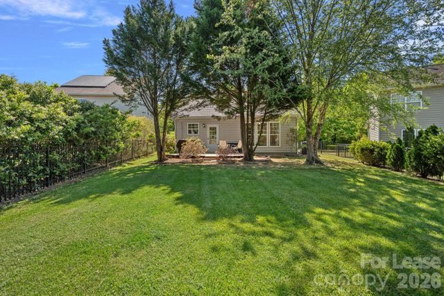 1626 Hammond Drive, Matthews, NC 28104