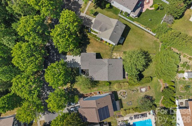 1626 Hammond Drive, Matthews, NC 28104