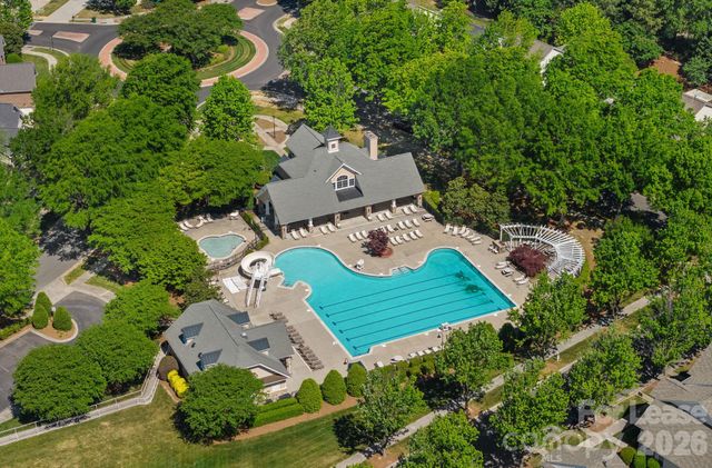 1626 Hammond Drive, Matthews, NC 28104