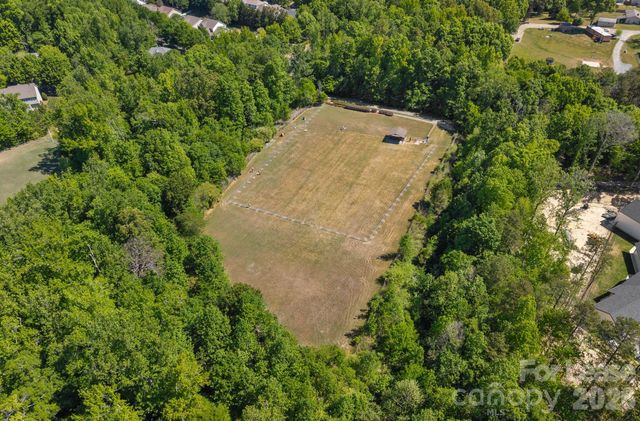 1626 Hammond Drive, Matthews, NC 28104